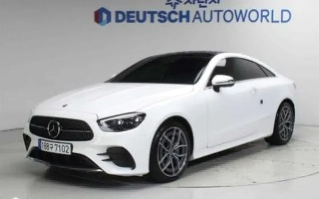 E-클래스 W213 E300d 4MATIC 쿠페